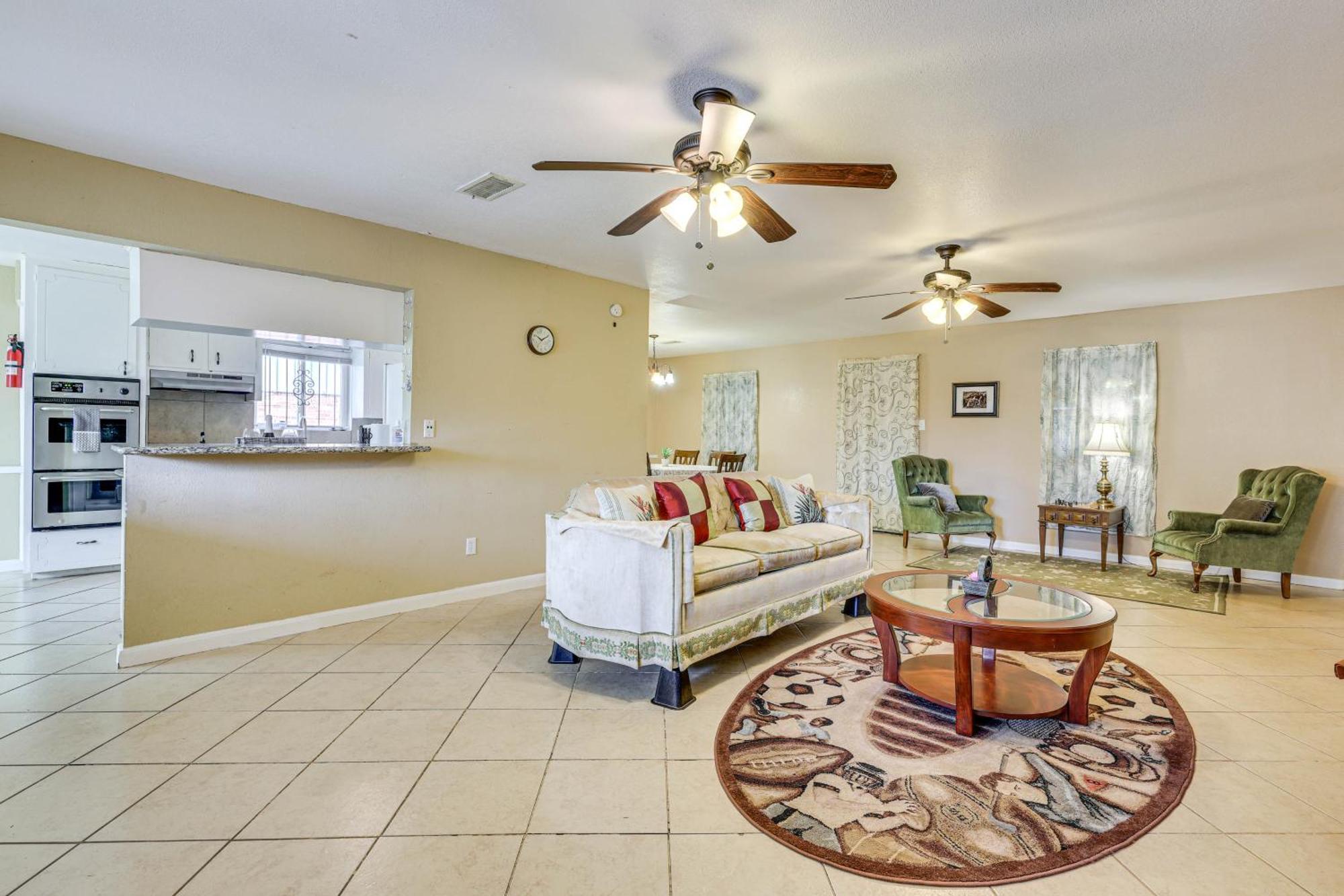 Quiet Houston Home With Porch - Near Park And Trails! Екстер'єр фото